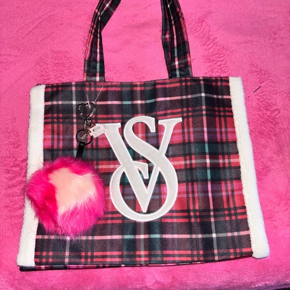 Victoria Secret Sleepwear. 2 Left. Medium Only with Weekender Bag n Charm Choice - Picture 4 of 14